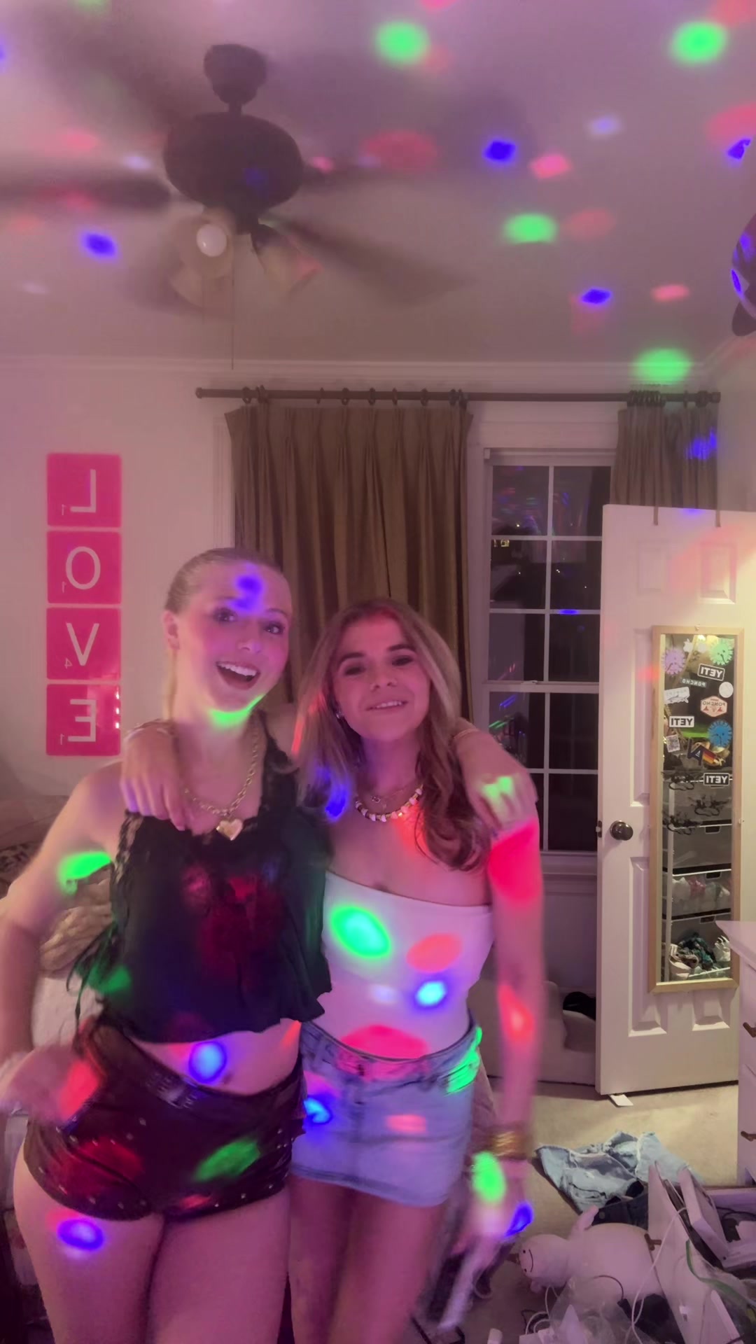 @lelah_jones