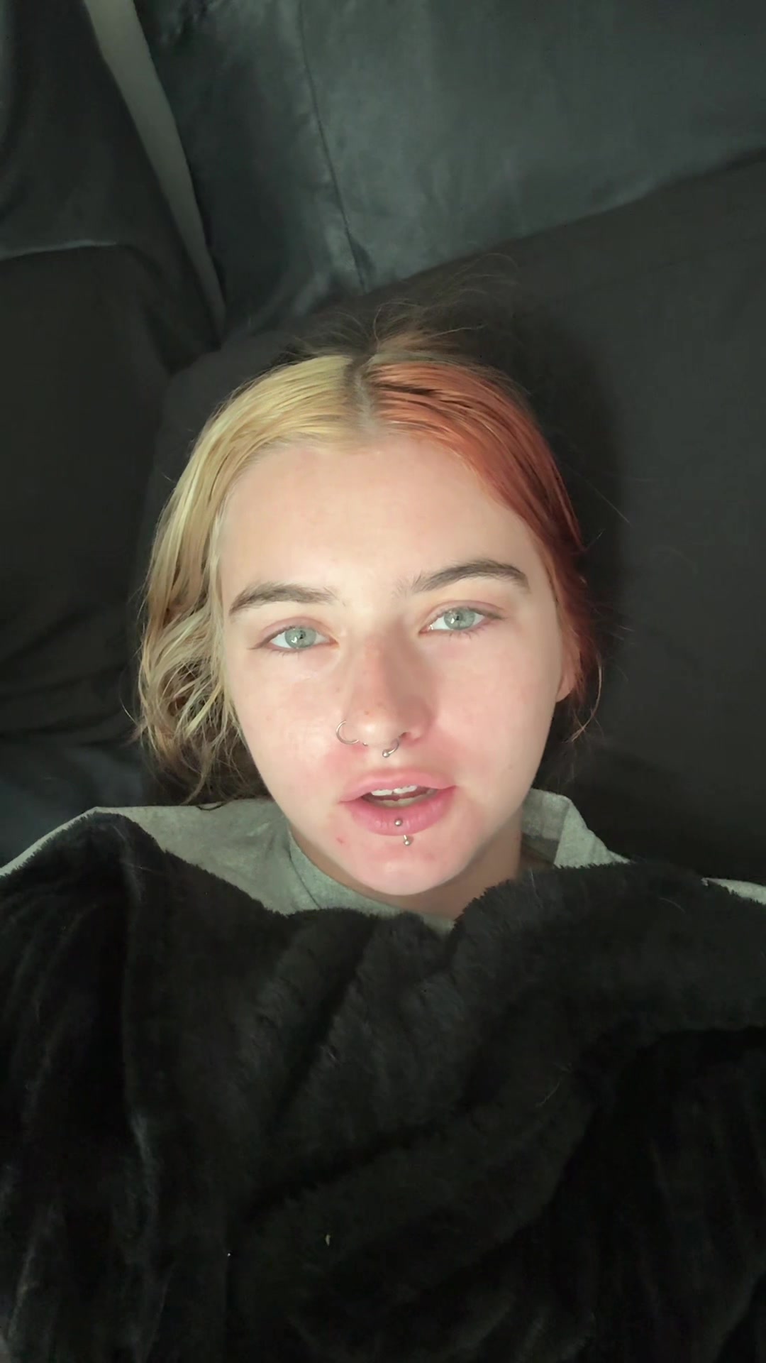 @Maria🦖