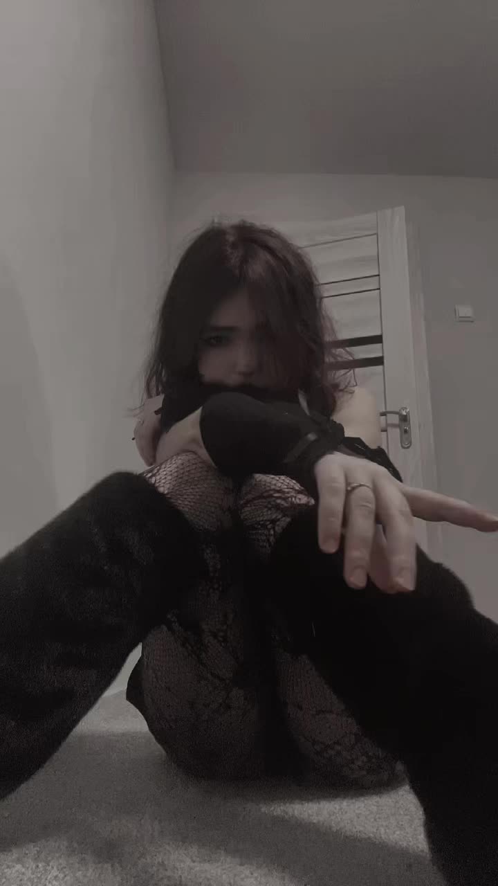 @ferrtie_