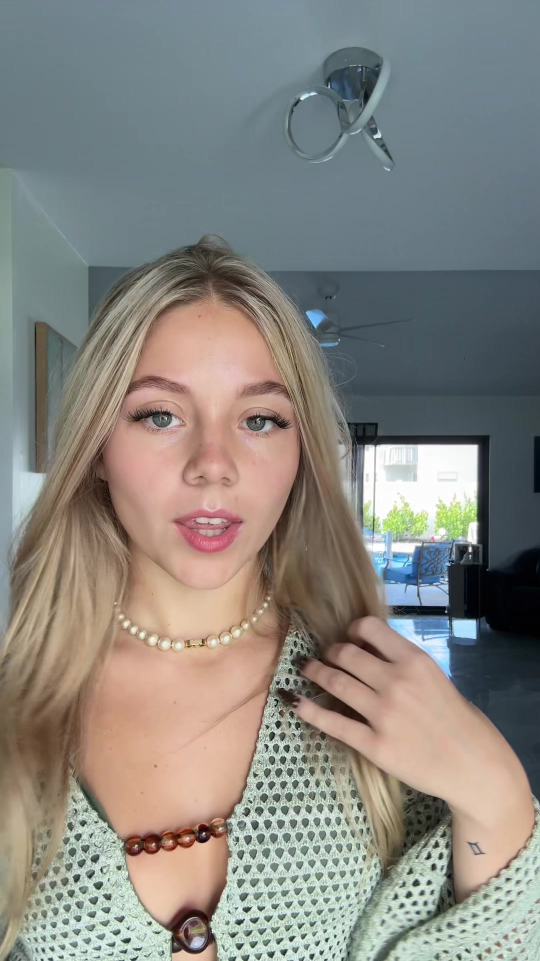 @athena_hawn