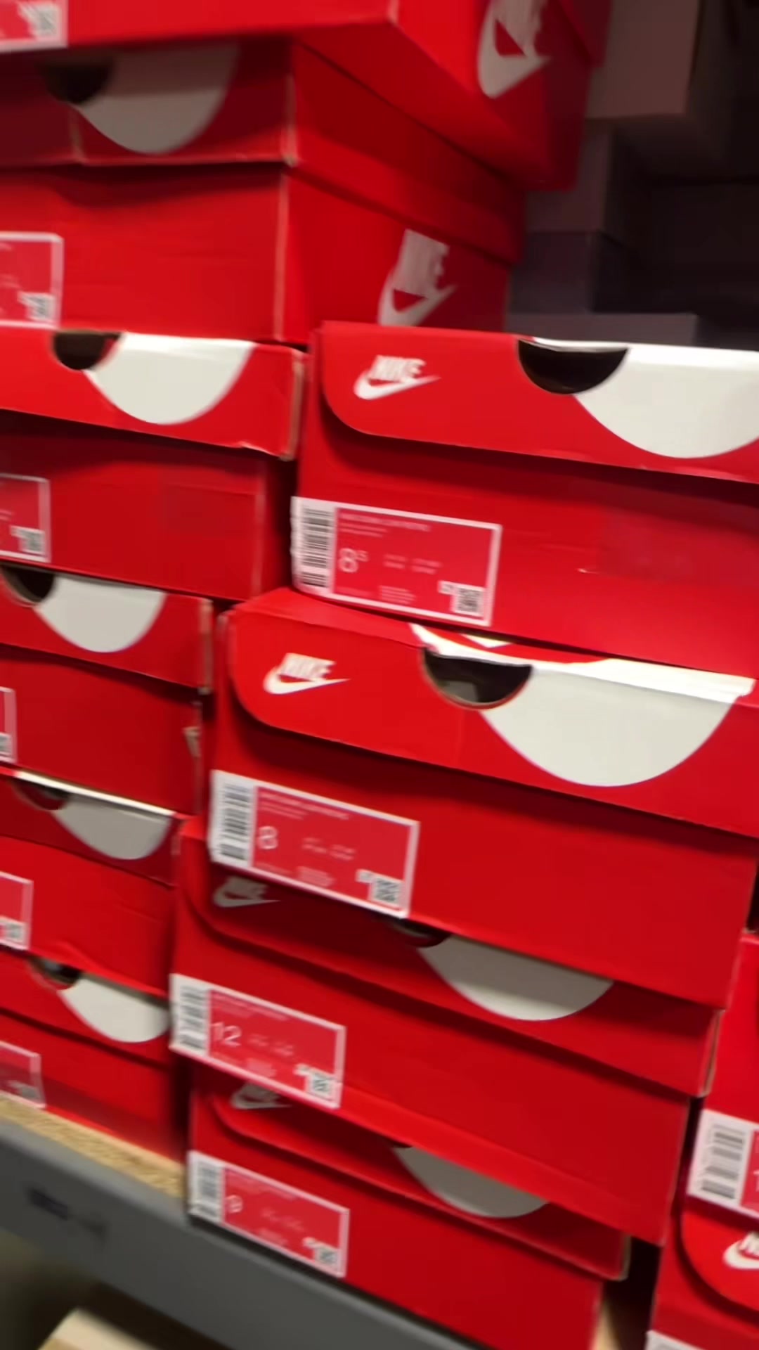 @Trending Sneakers