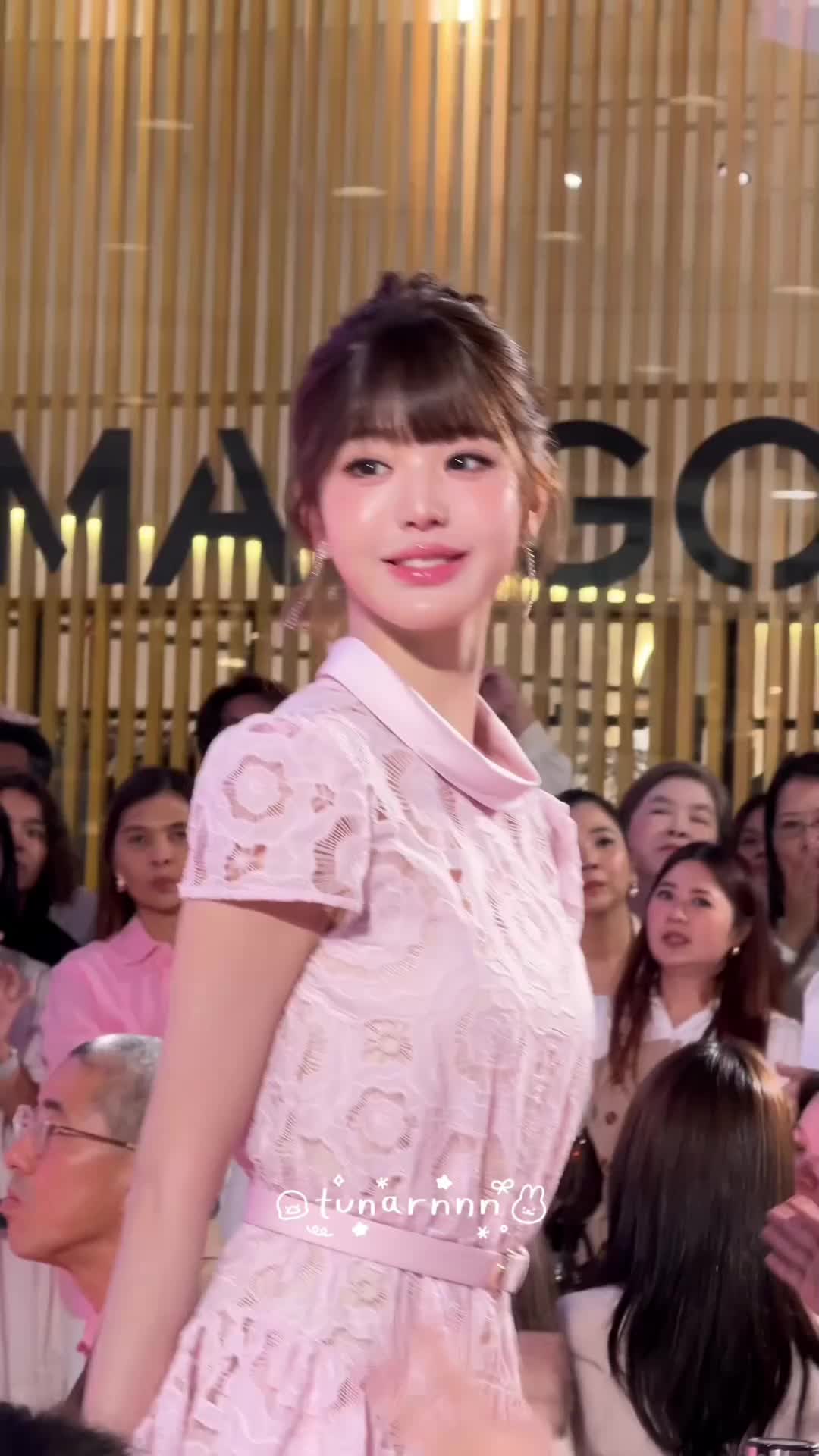 @Lỏ love wonyoung