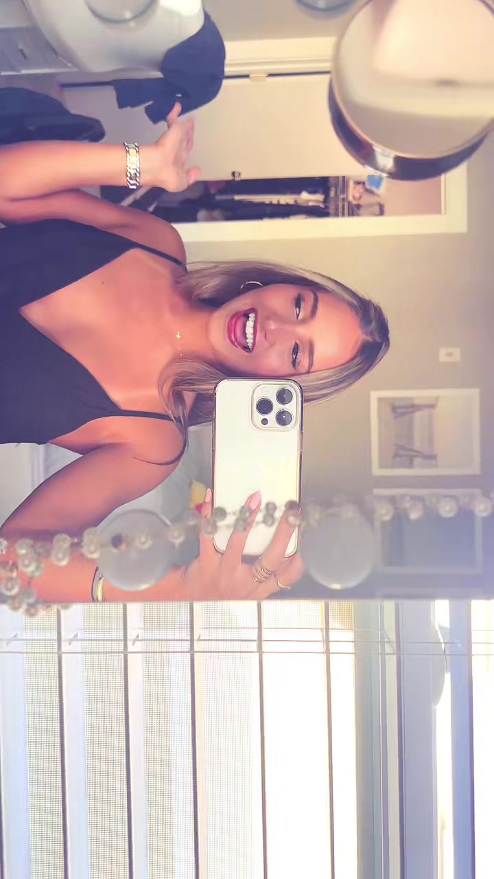 @jillian sanchez