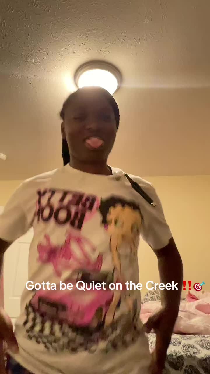 @NayaSecretpage