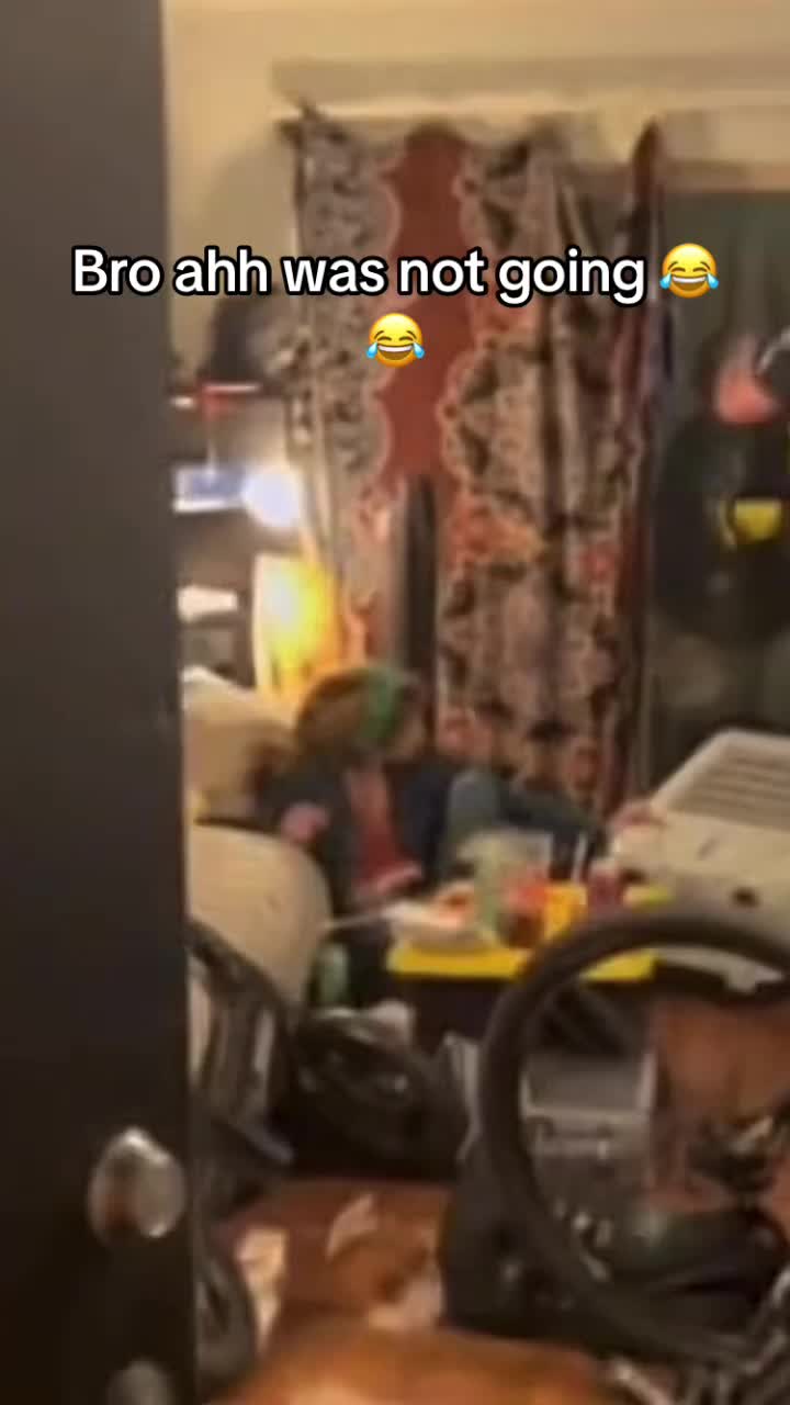 @️