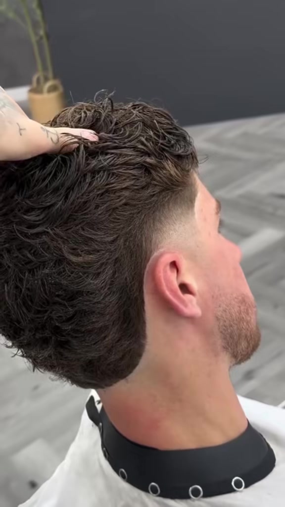 @THE LATIN BARBERS 2