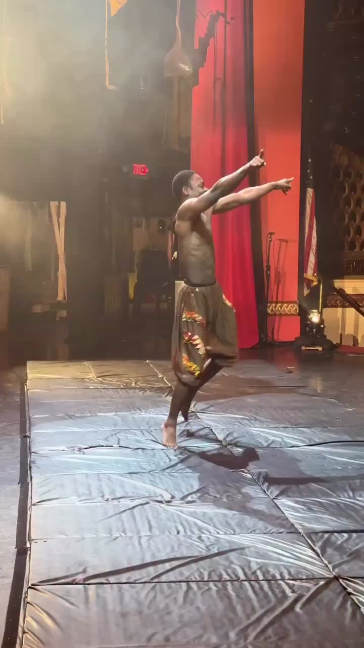 @lele Contorsionniste