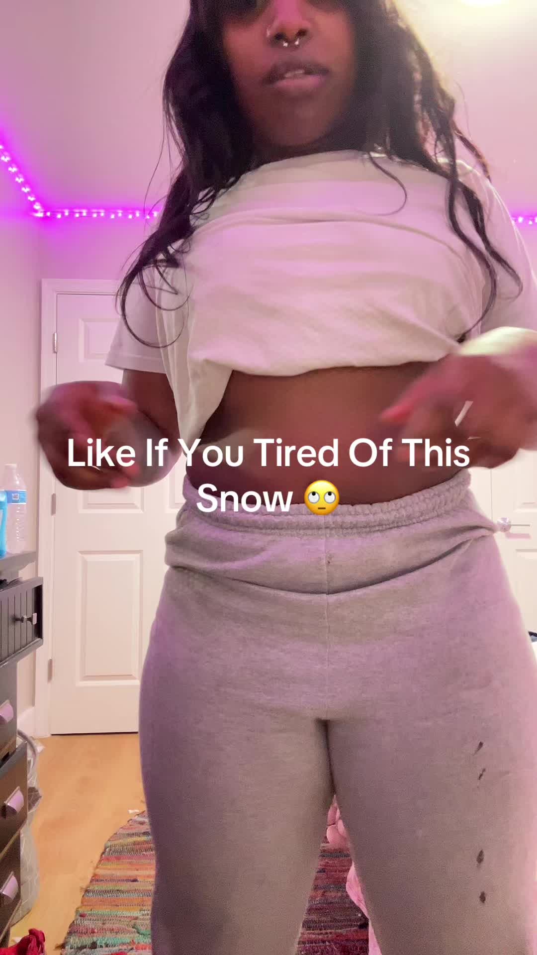 @darealshadia