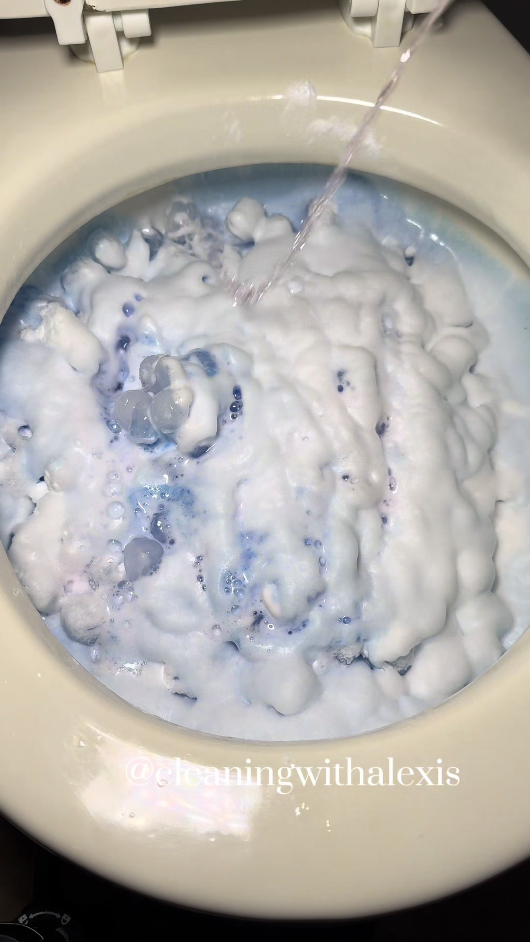 @AlexisCleanASMR