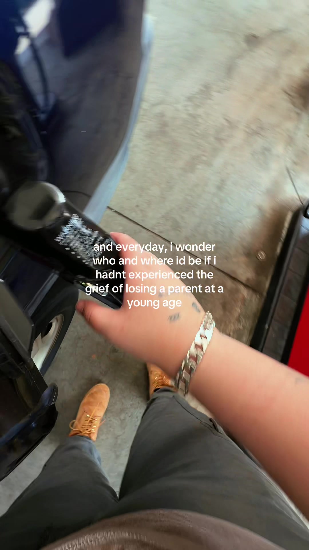 @️