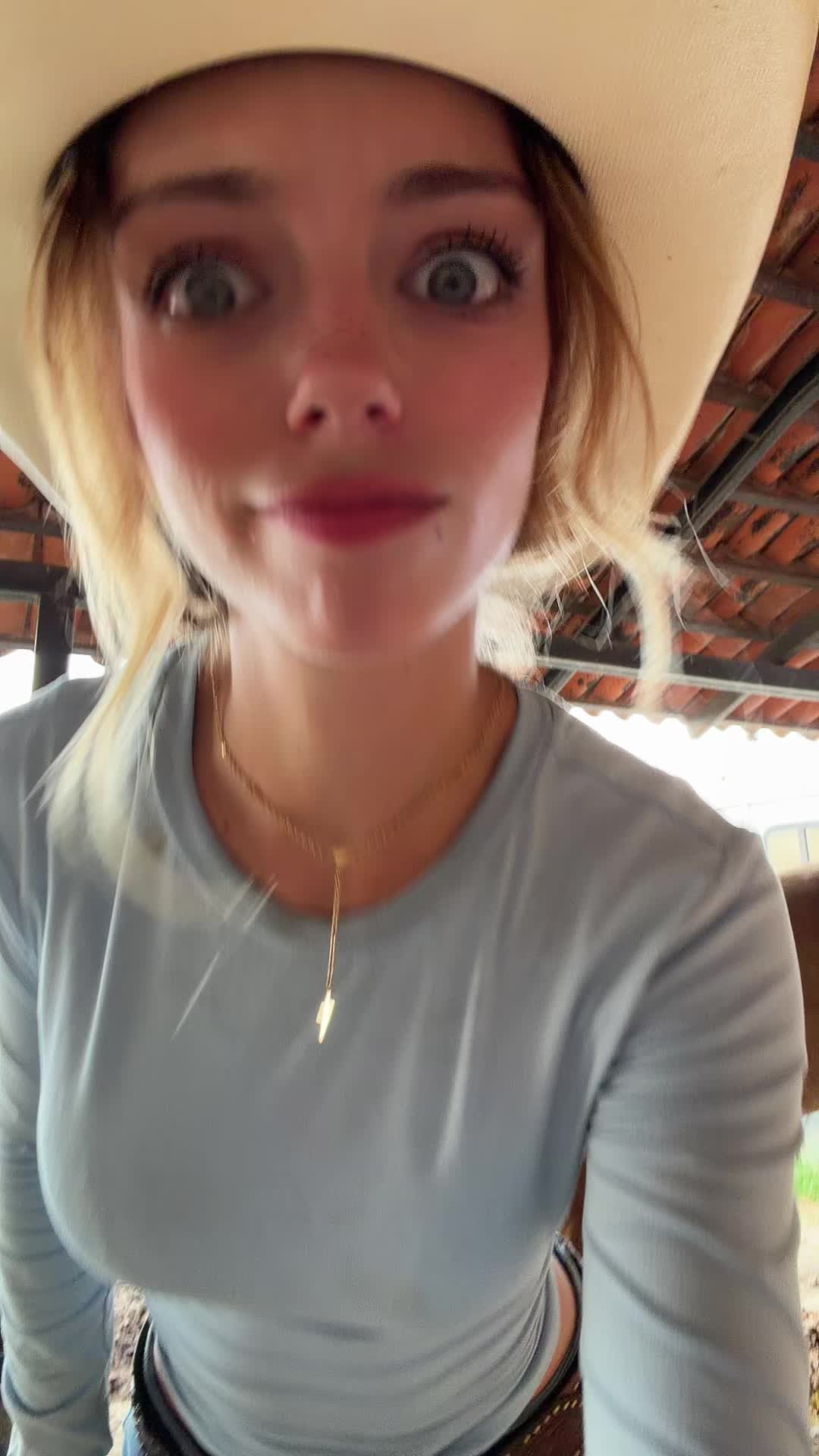 @Skyla 🪽