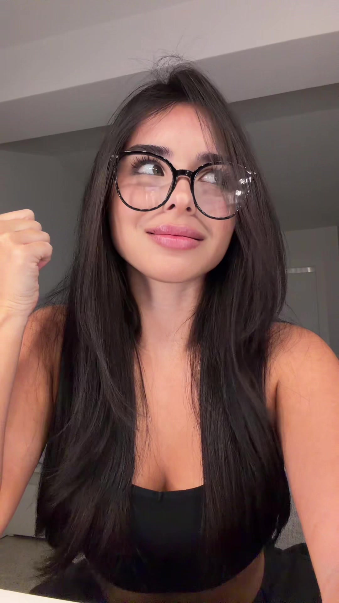 @vickyguez