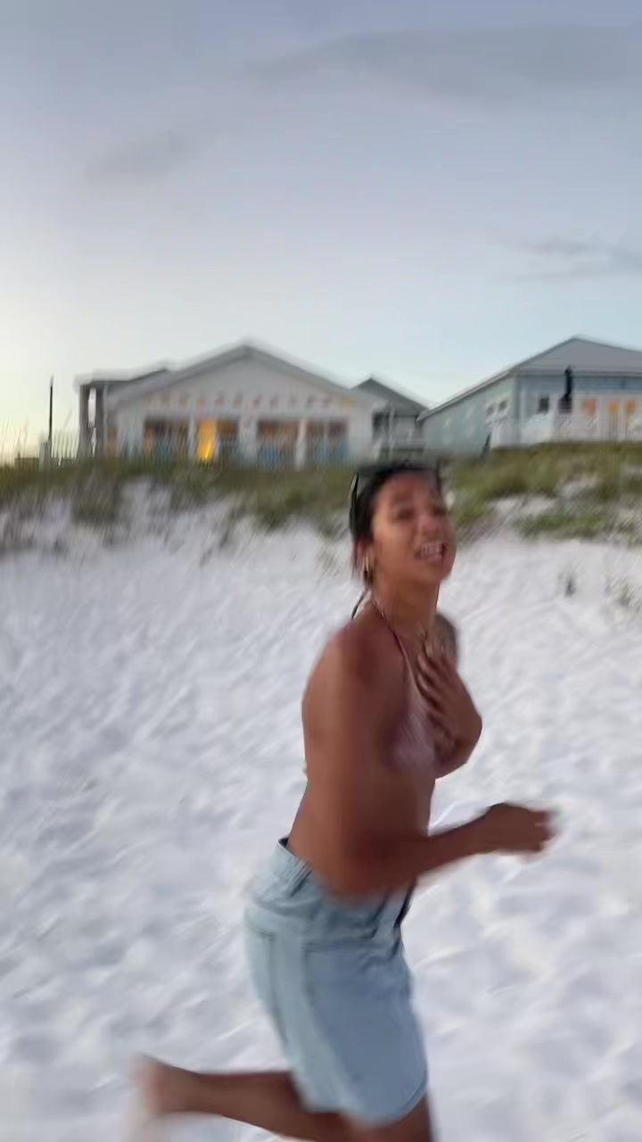 @ciara izquierdo