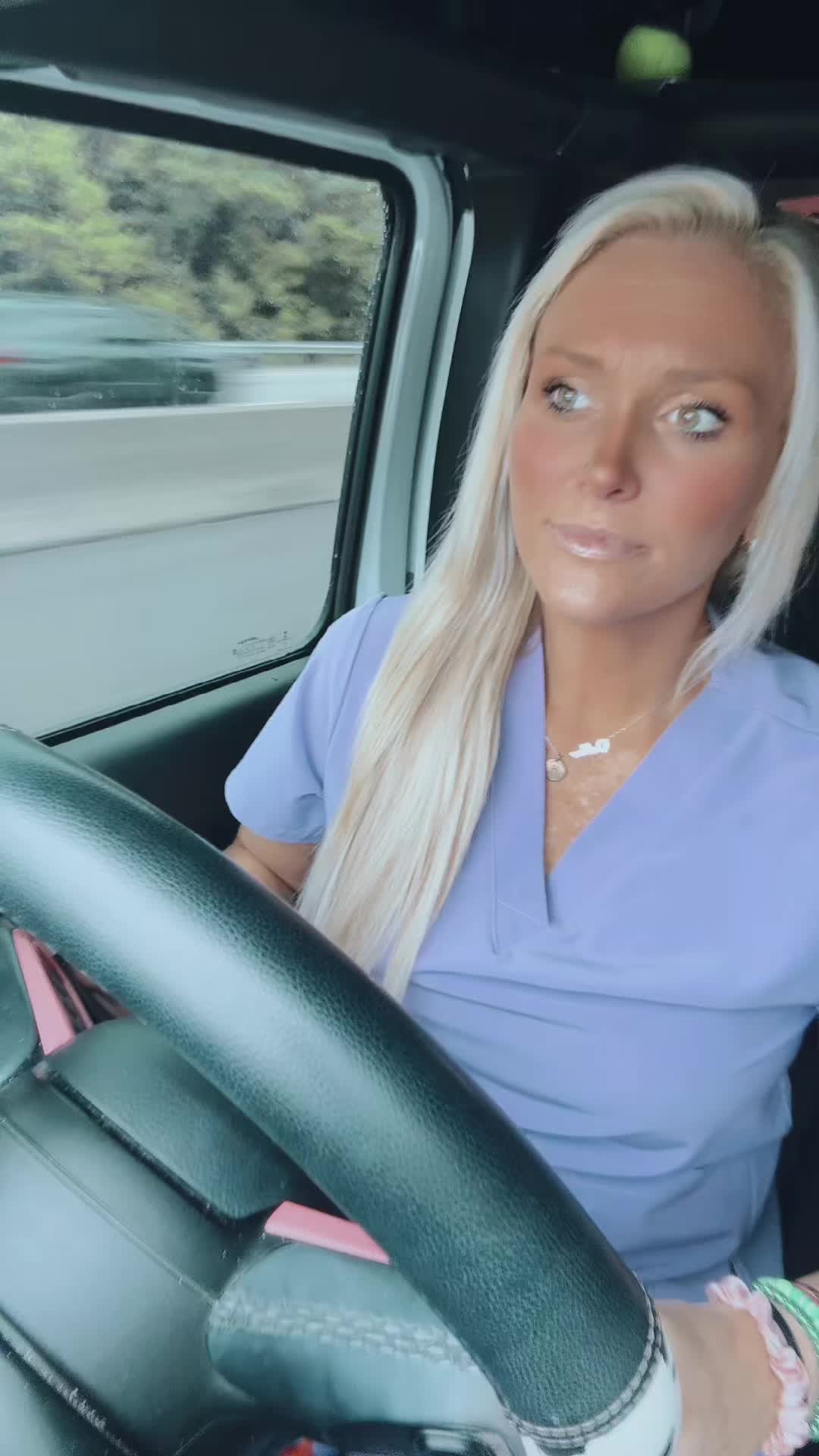 @Alyson 🖤