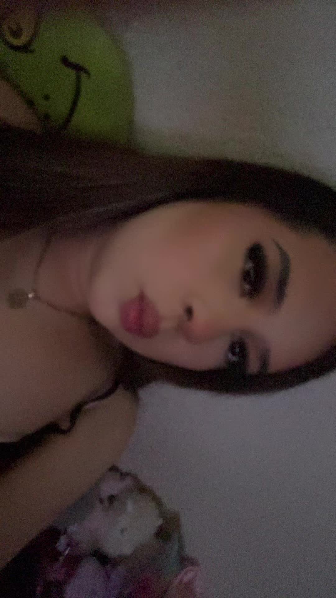 @️