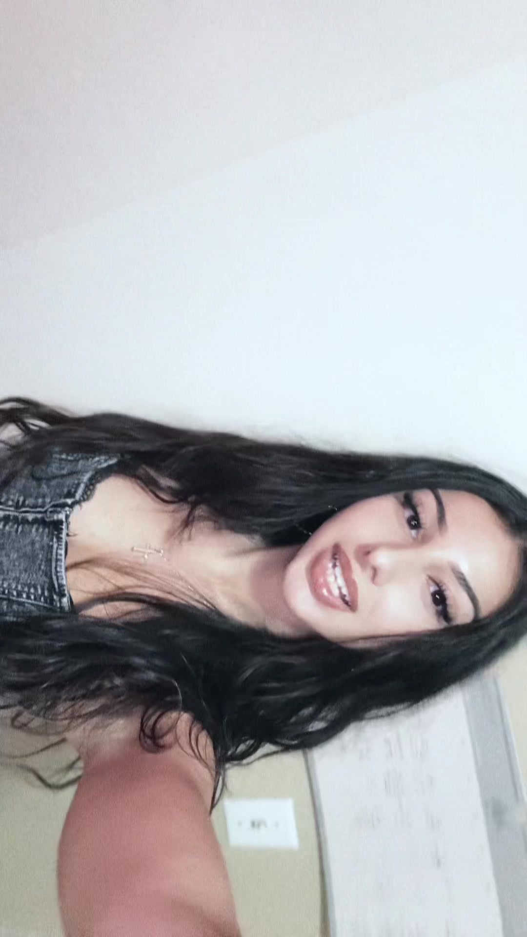 @nadia 🇮🇳🇷🇴