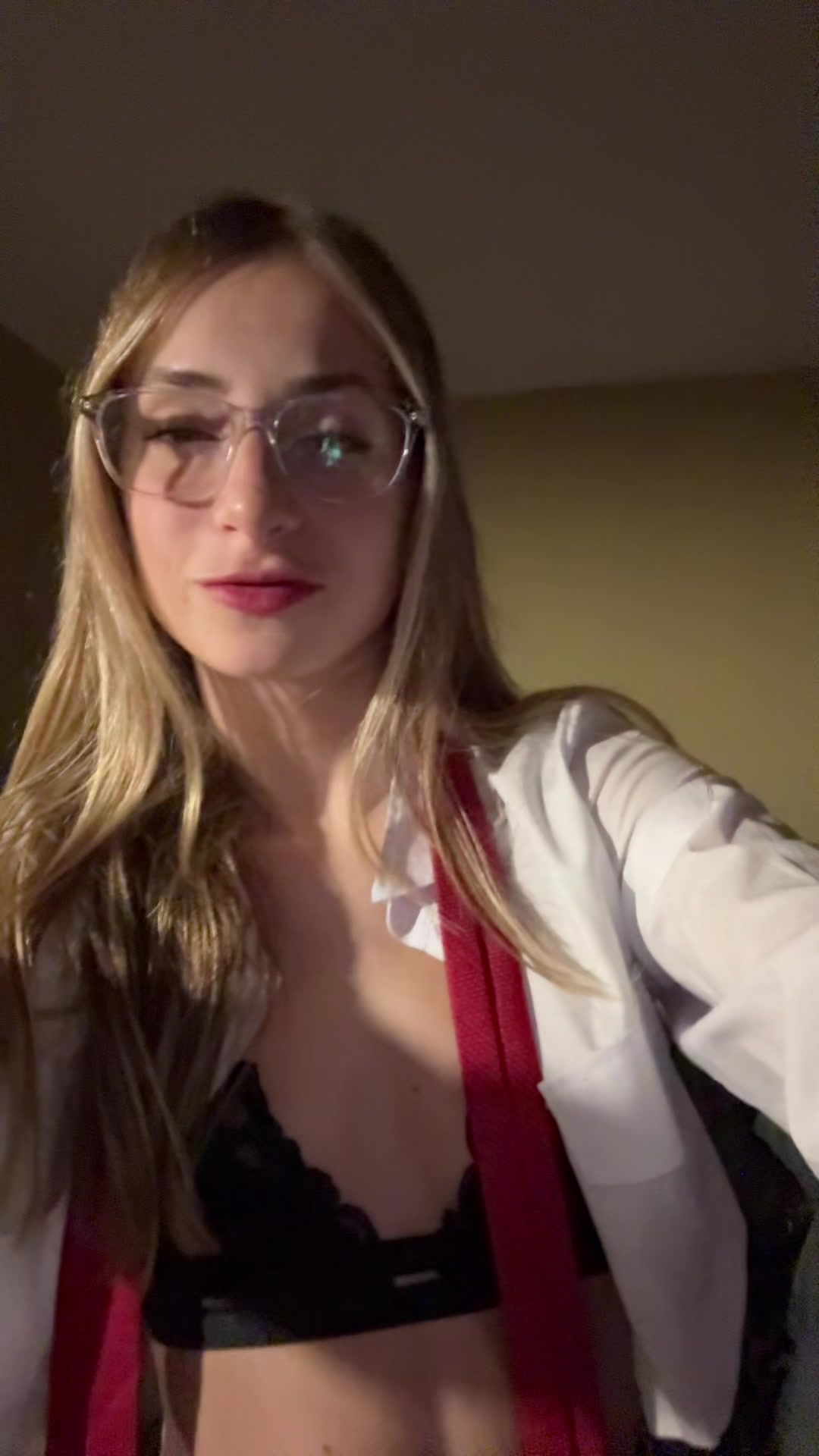 @isaamuninn