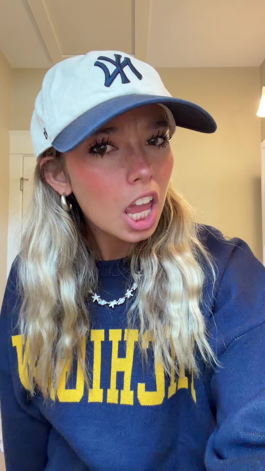 @Lily