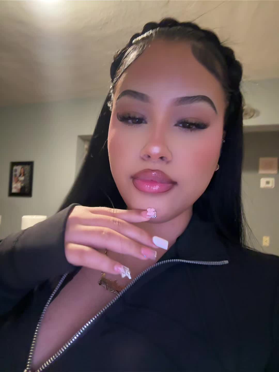 @𝘈𝘭𝘦𝘹𝘢𝘯𝘥𝘳𝘢