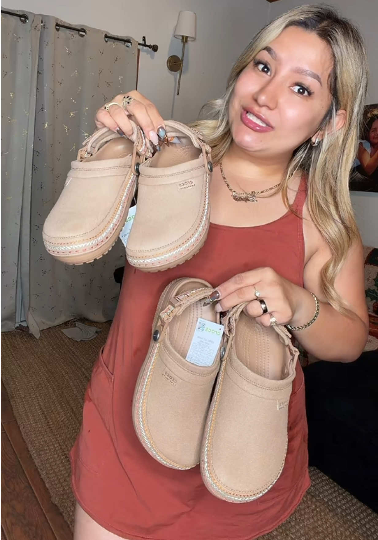 @lupithazzepeda