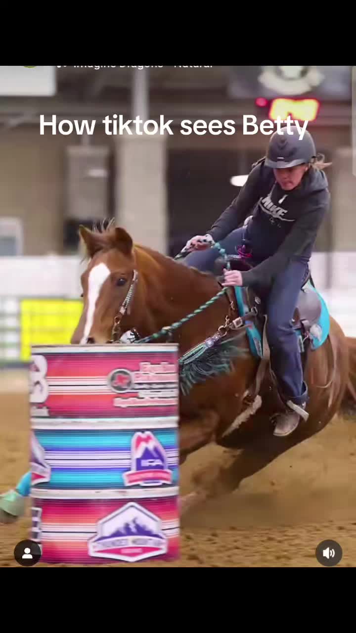 @Bettybarrelracer