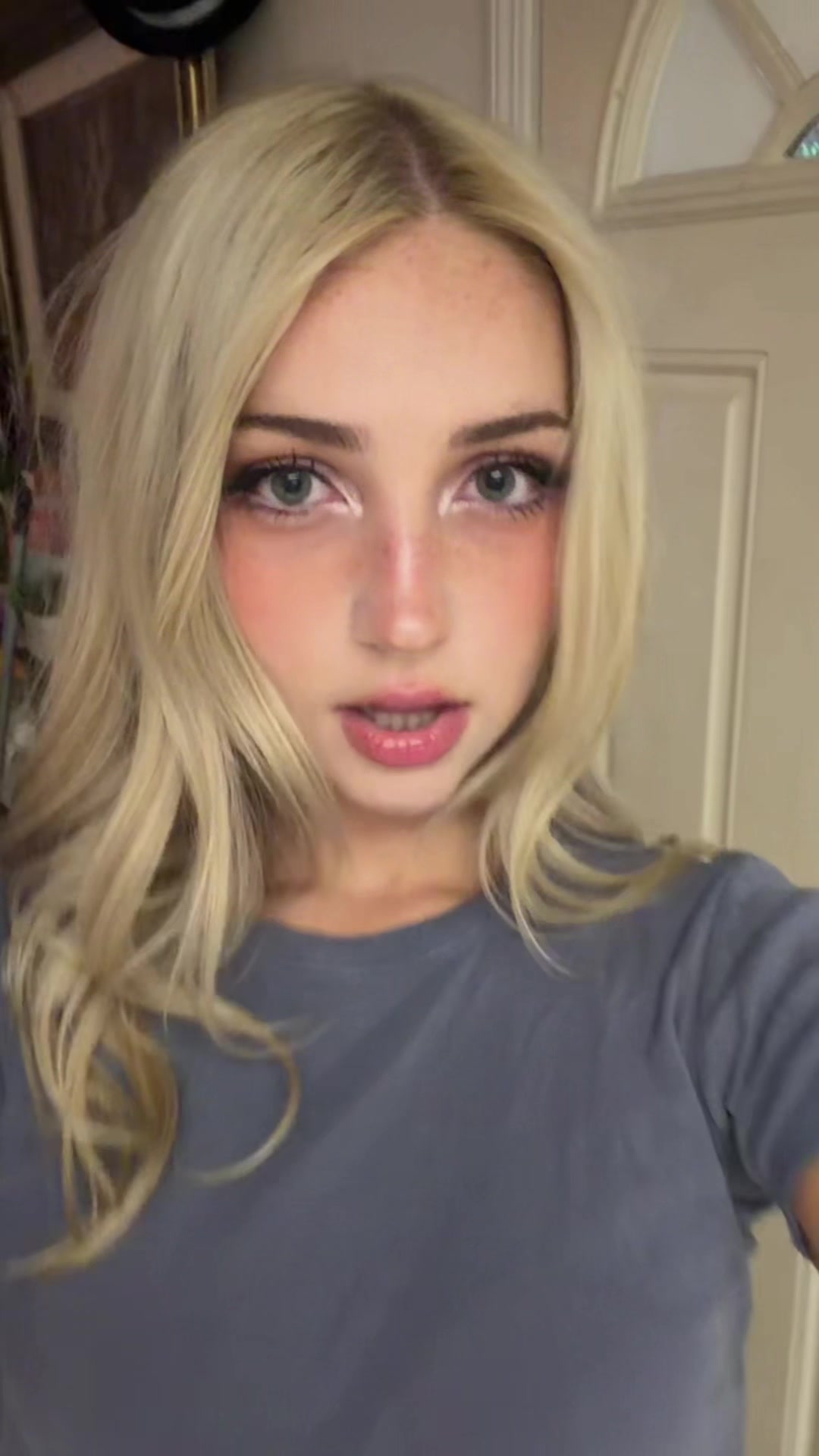 @caroline :3