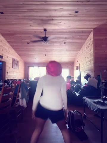 @y0unghocentral1