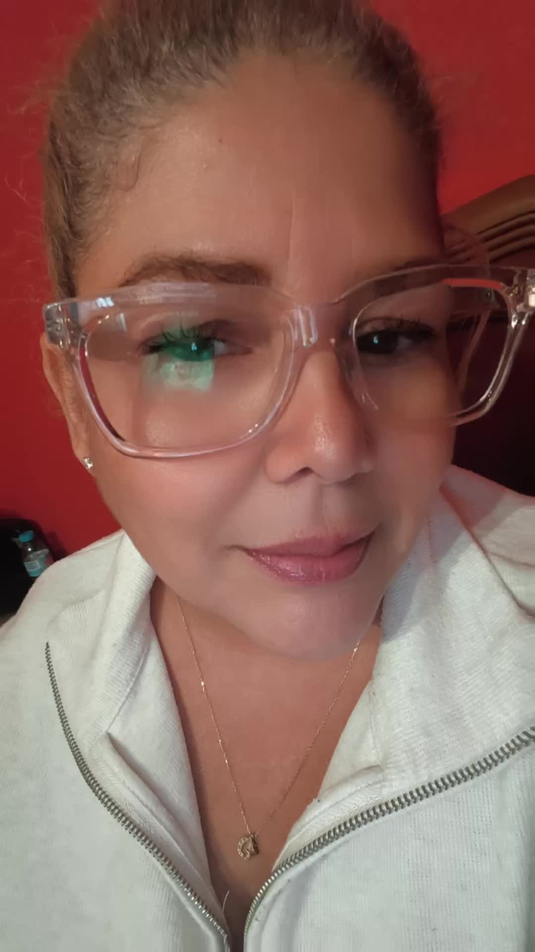 @Gleiia23