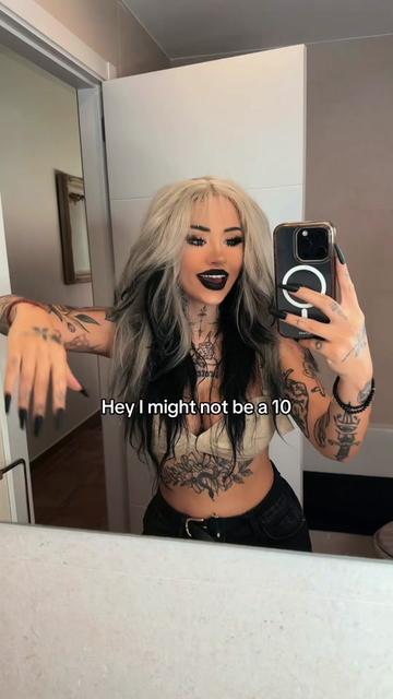 @Em🖤