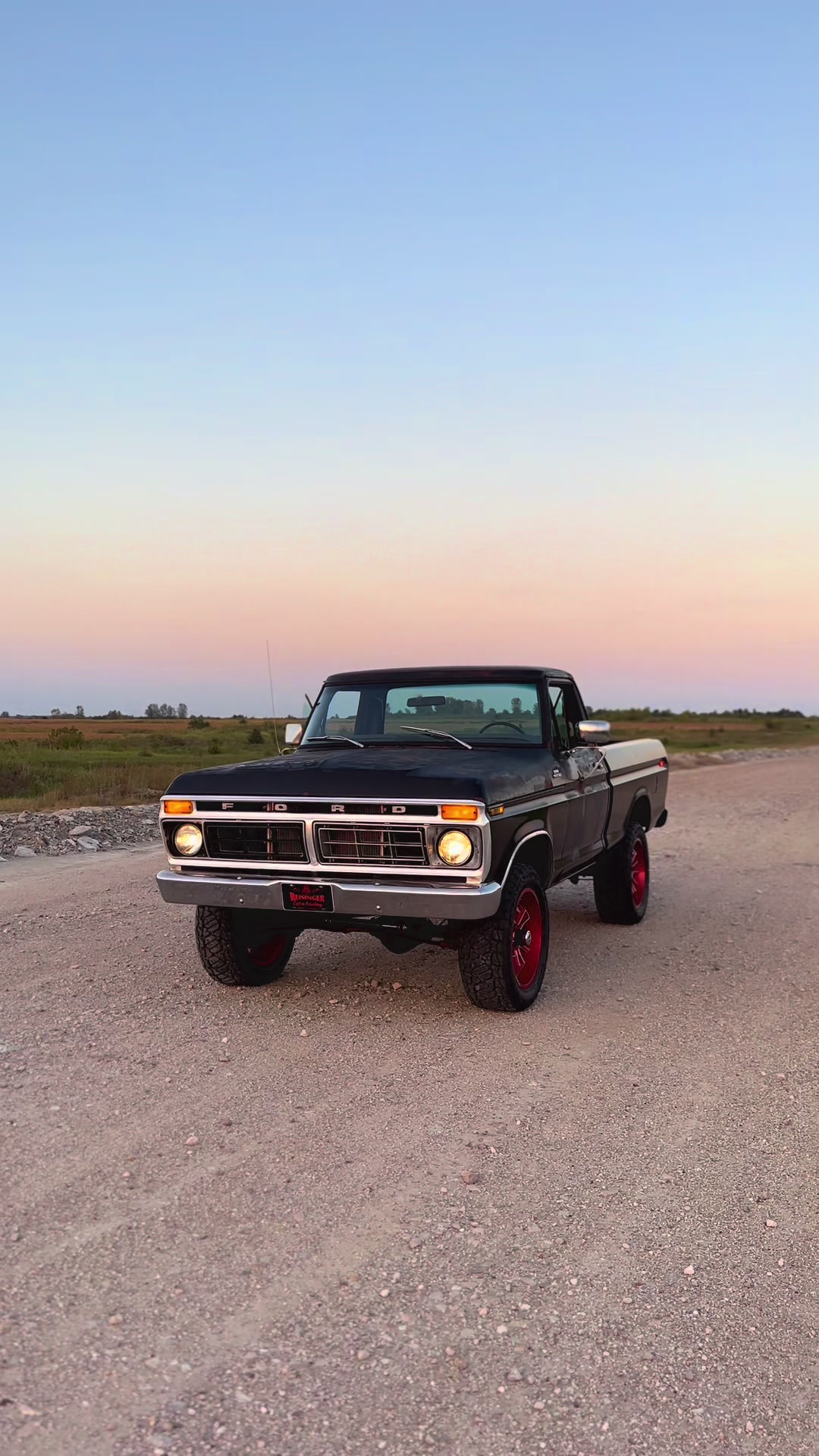 @Clark_Customs