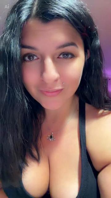 @Amy_Rene