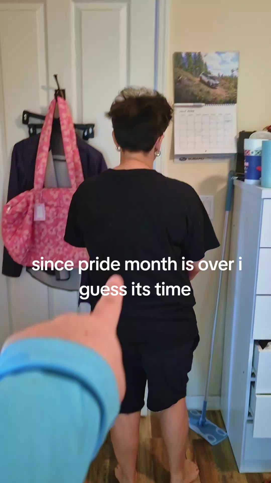 @its_urgirl_avs