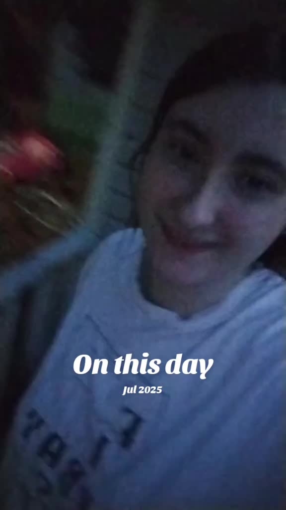 @c.c.wolfgirl18