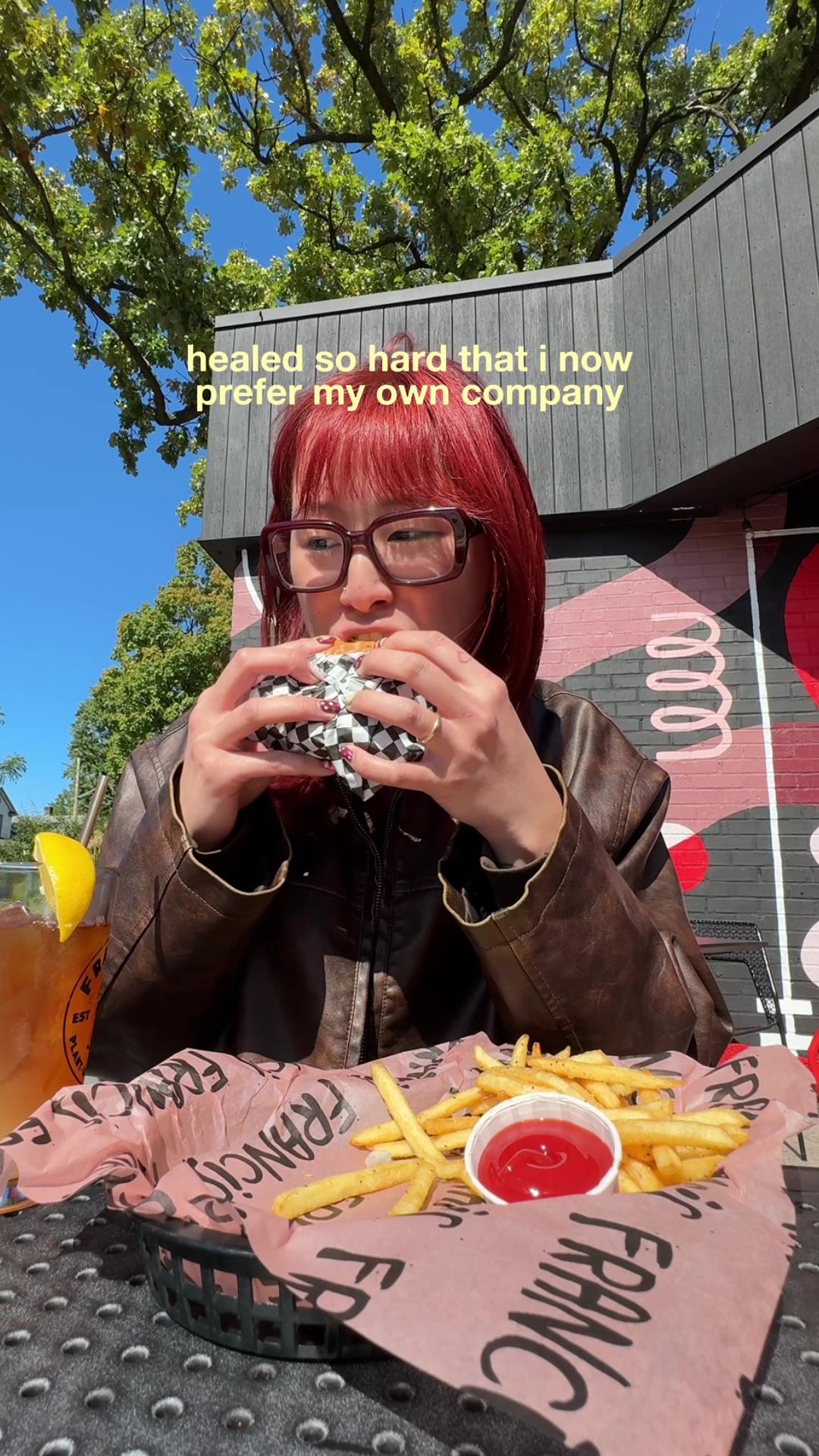 @alyxandriaang