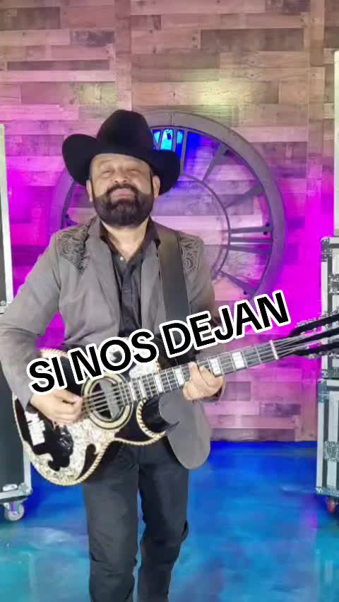 @Los Grandes De Tijuana