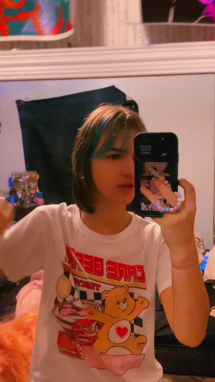 @miachxn
