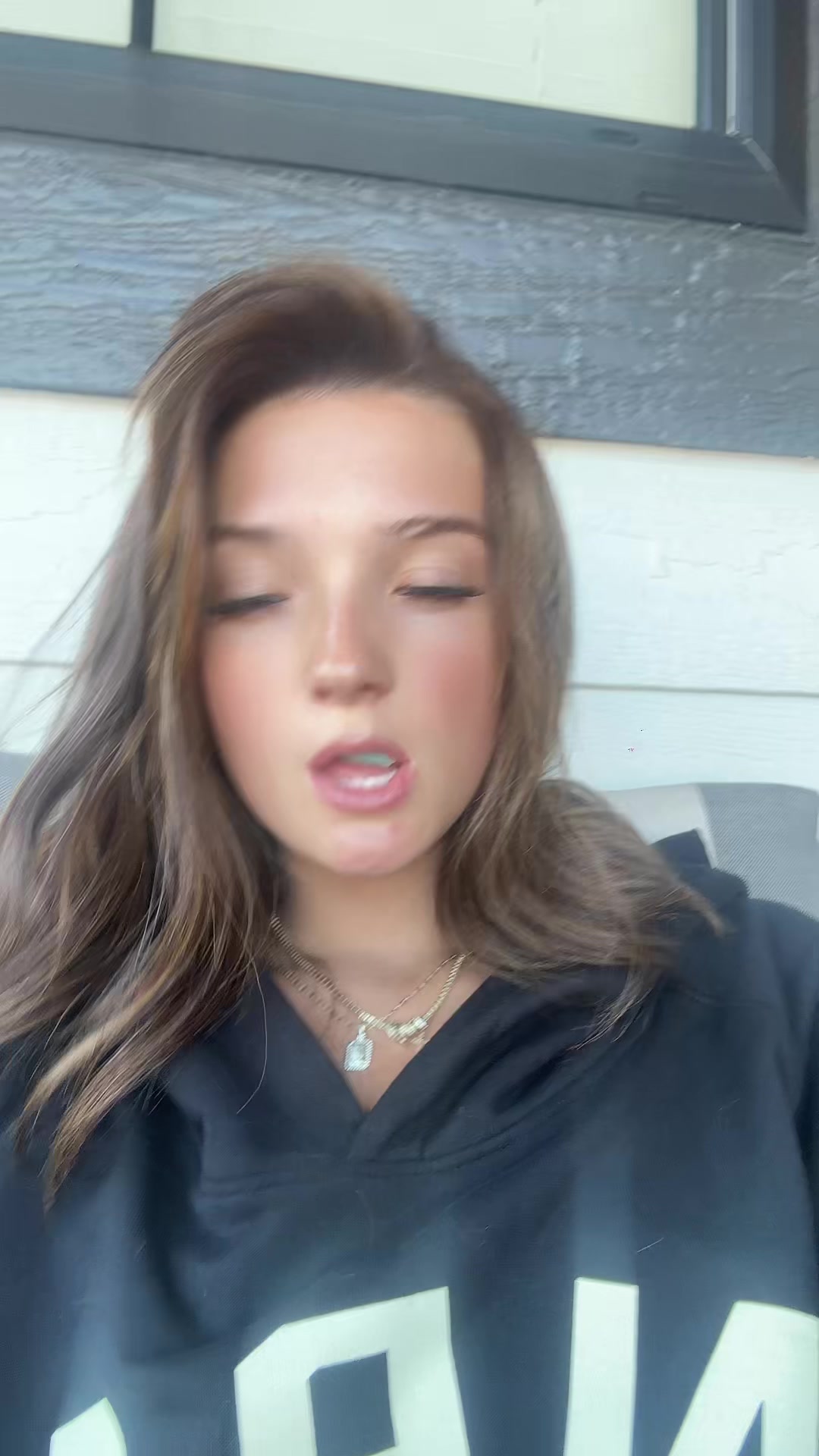 @lo 🪽