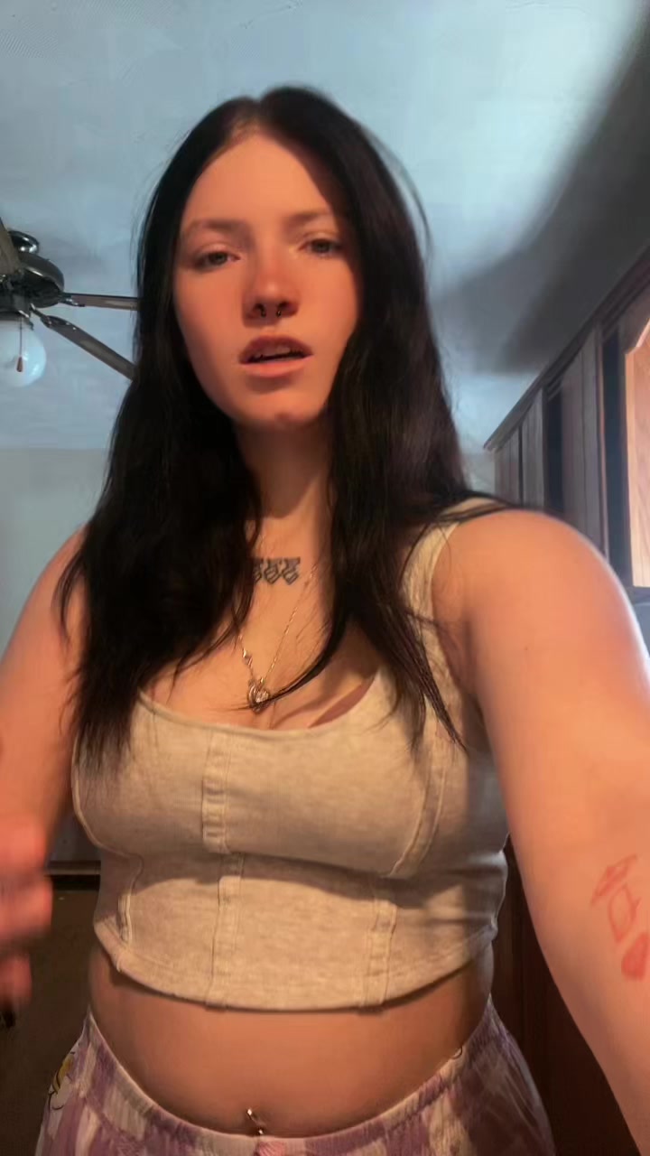 @rikkileighs0fficial