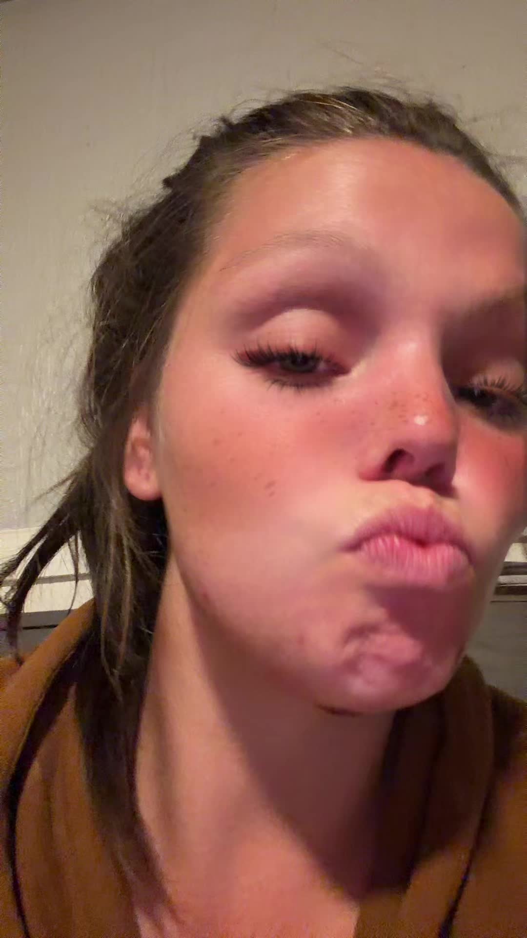 @ChelsiLee