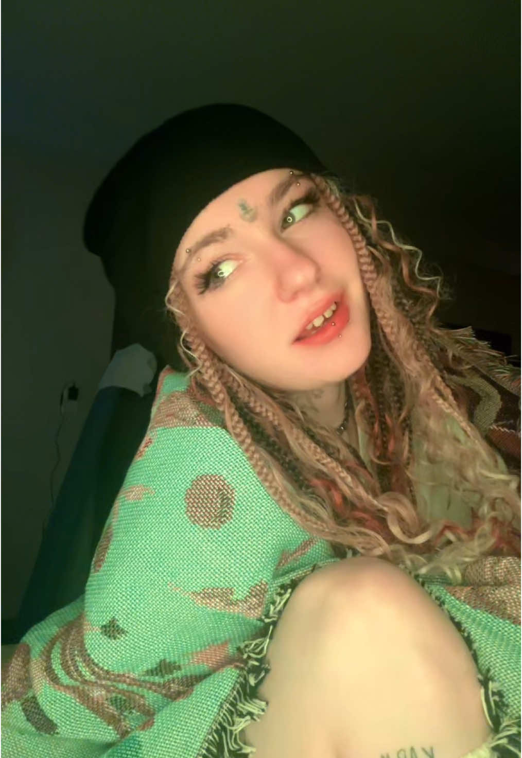 @Please Abduct Me