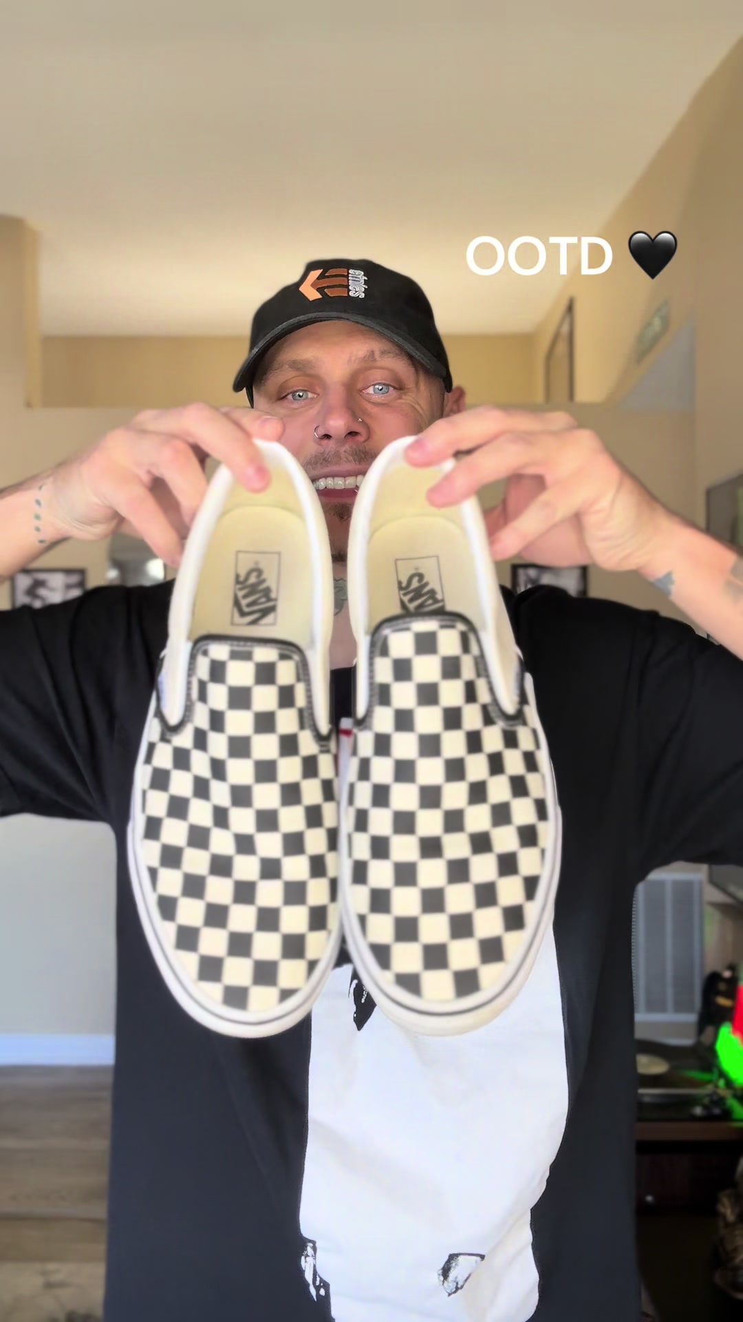 @Sharpie🖊️