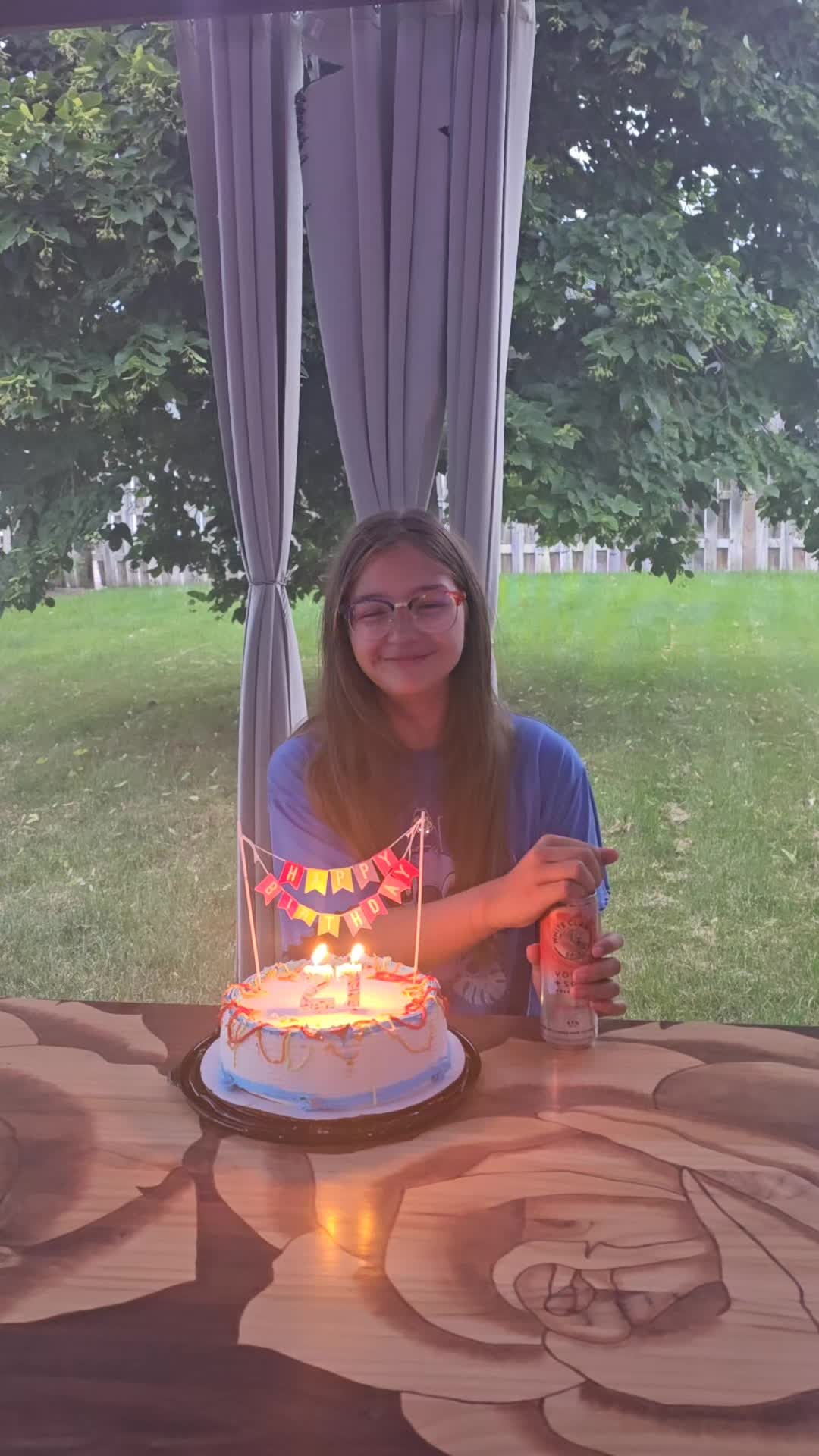 @survivngthistrip