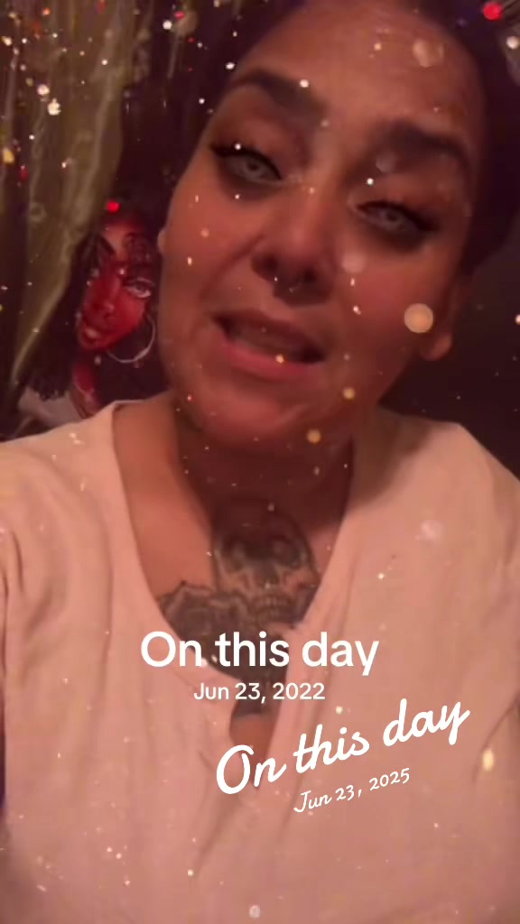 @Bombbeauty