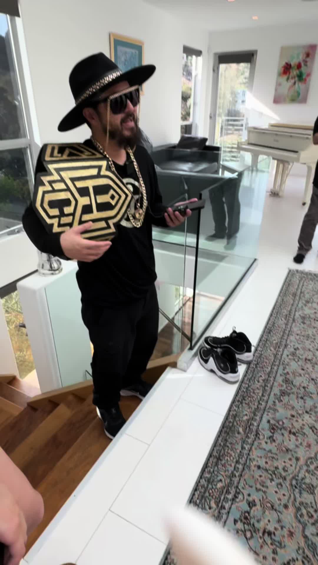 @artgodmode