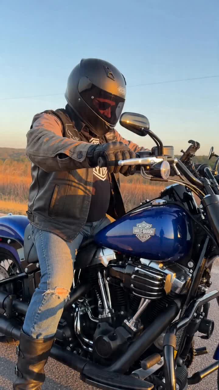 @Harleyrider15