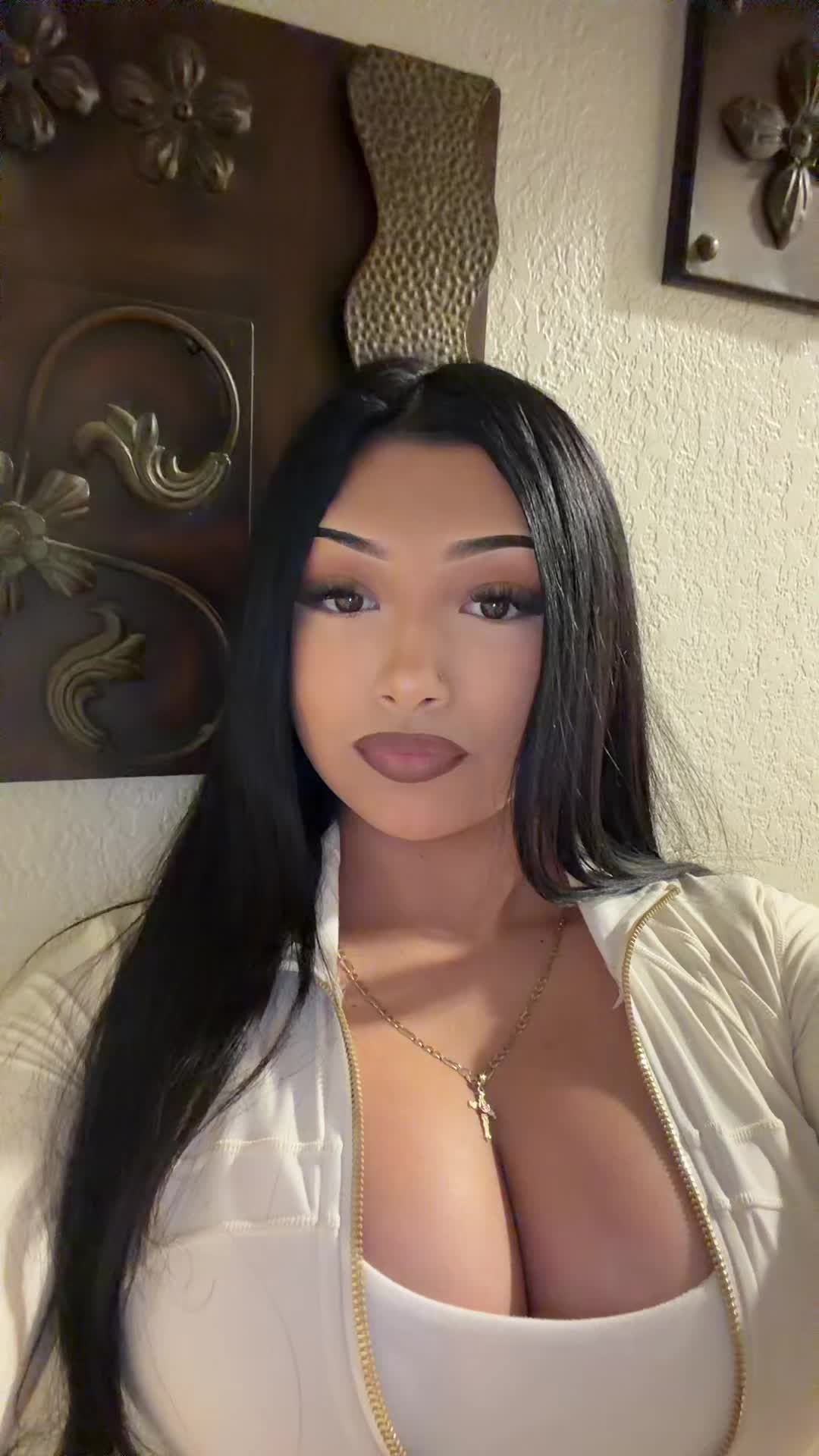 @ℰ$𝓂ℯ>>