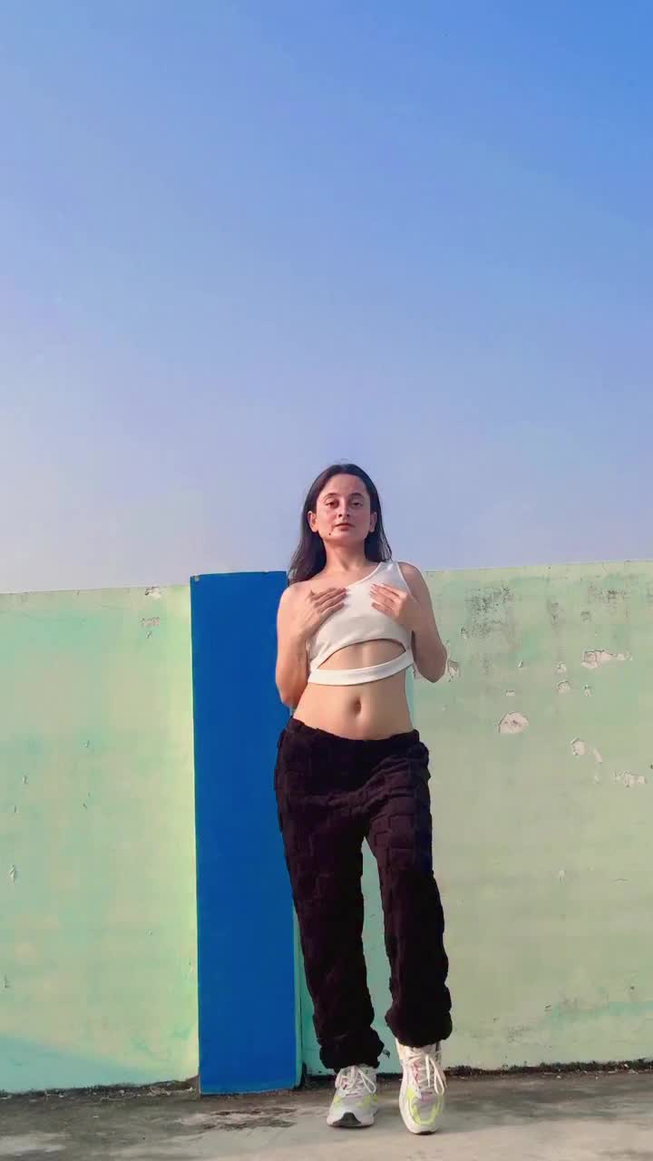 @🦋𝙌𝙪𝙚𝙚𝙣🦋