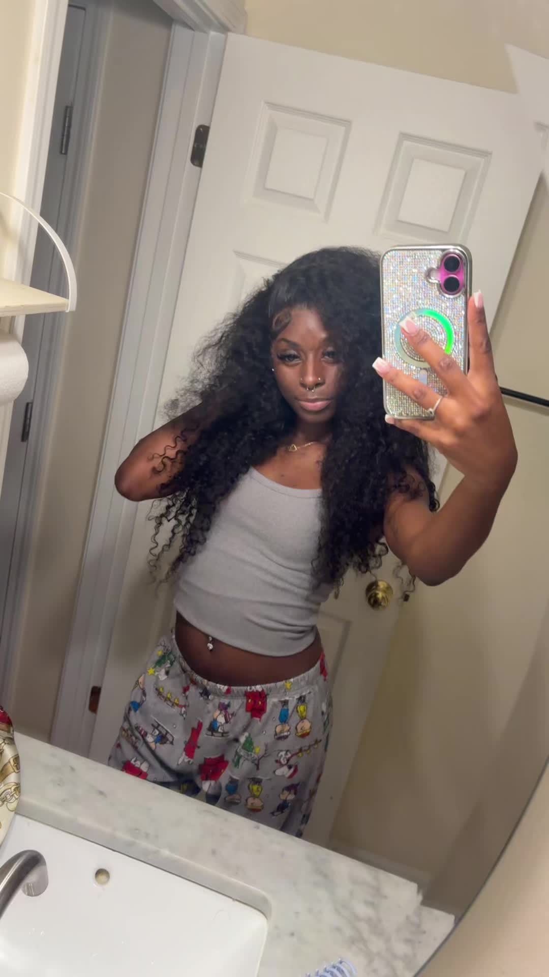 @nellee