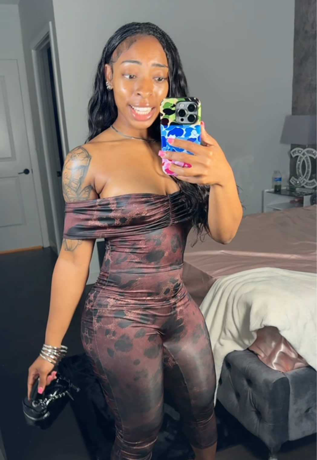 @Ronysha Vershelle