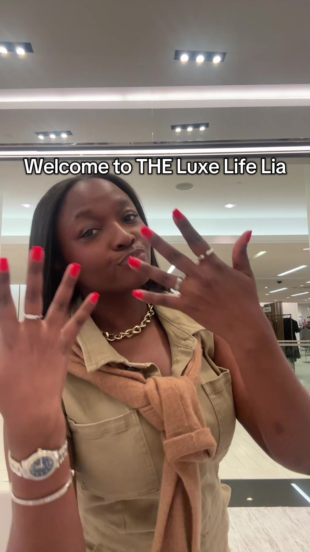 @Luxelifelia